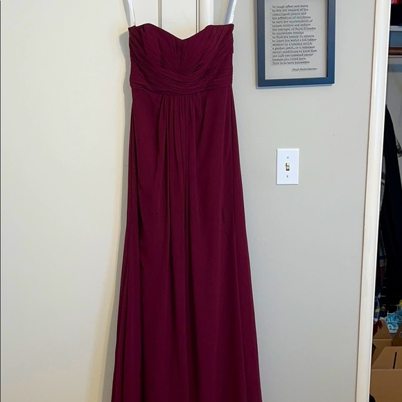 David’s Bridal Wine colored bridesmaid dress - Picture 2 of 3
